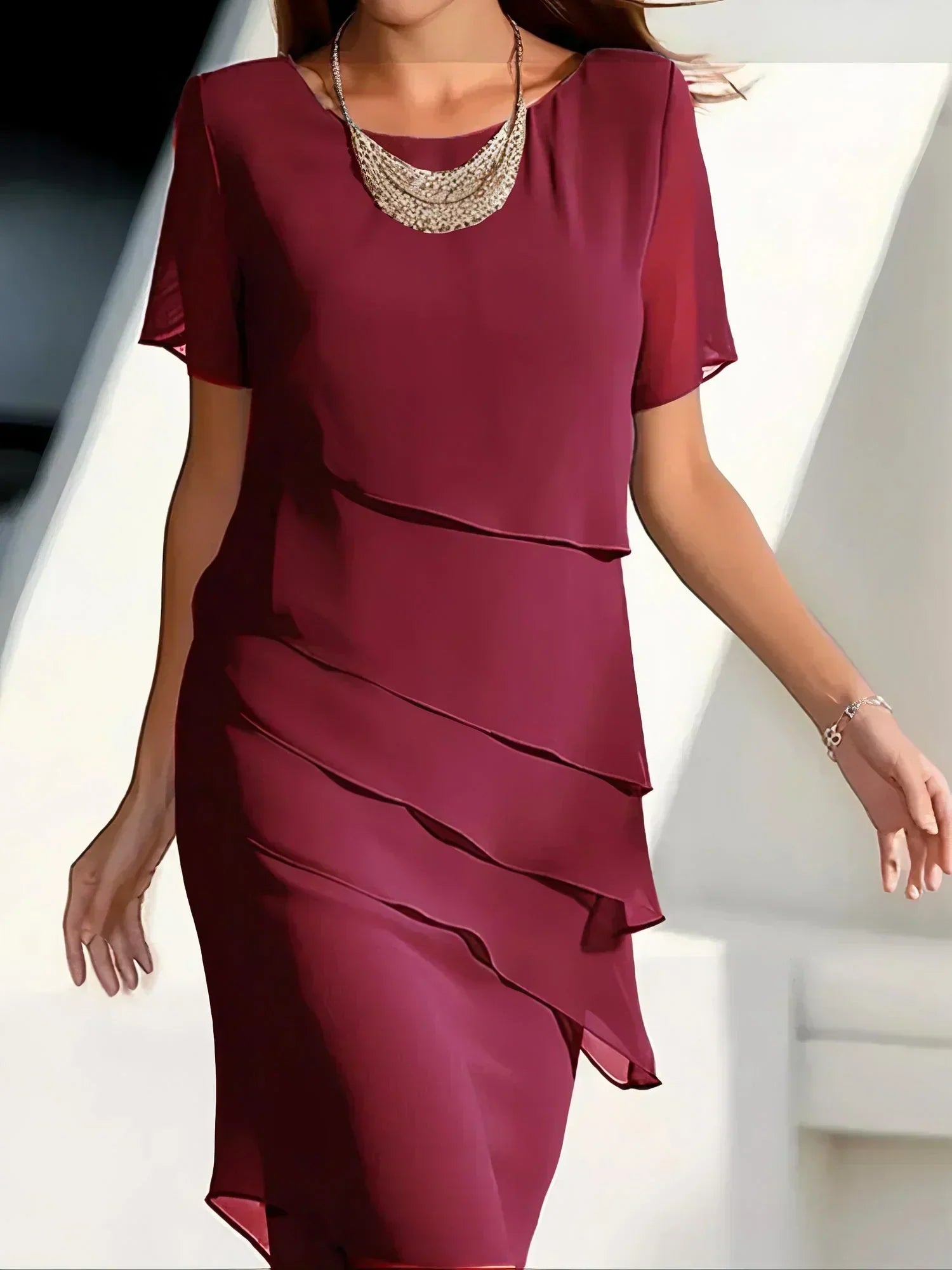 Monika - Rochie Midi cu Mâneci Scurte